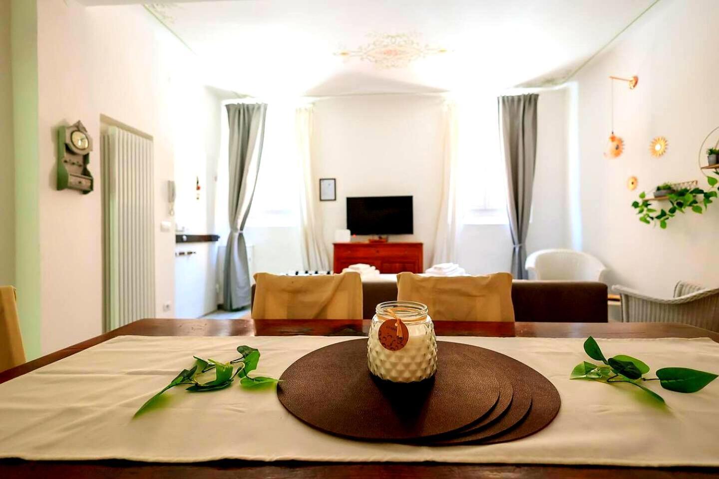Ferienwohnung Oasis In The Centre Of Bologna Exterior foto